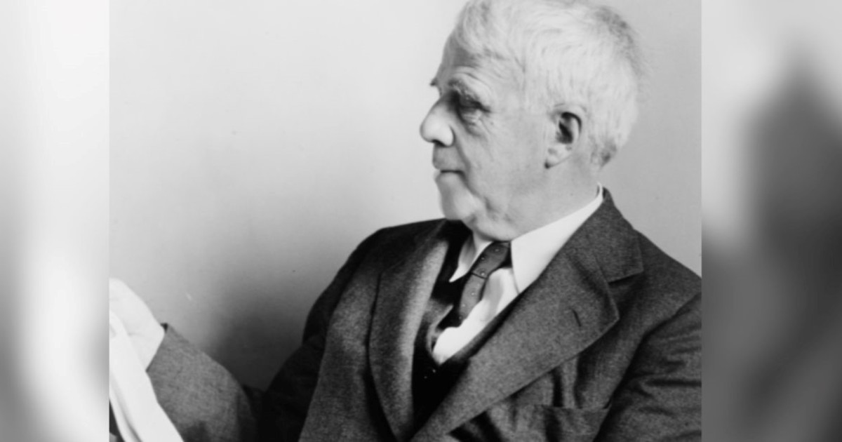 Cita del día, del poeta Robert Frost sobre la perseverancia: "La mejor manera de salir es siempre cruzando"