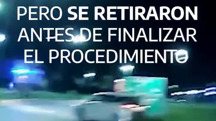 22:41. El Ministerio lo escribe sobre la imagen: se retiraron antes de finalizar el procedimiento.